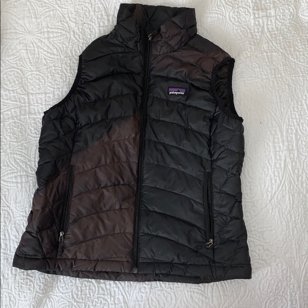Patagonia women’s down vest